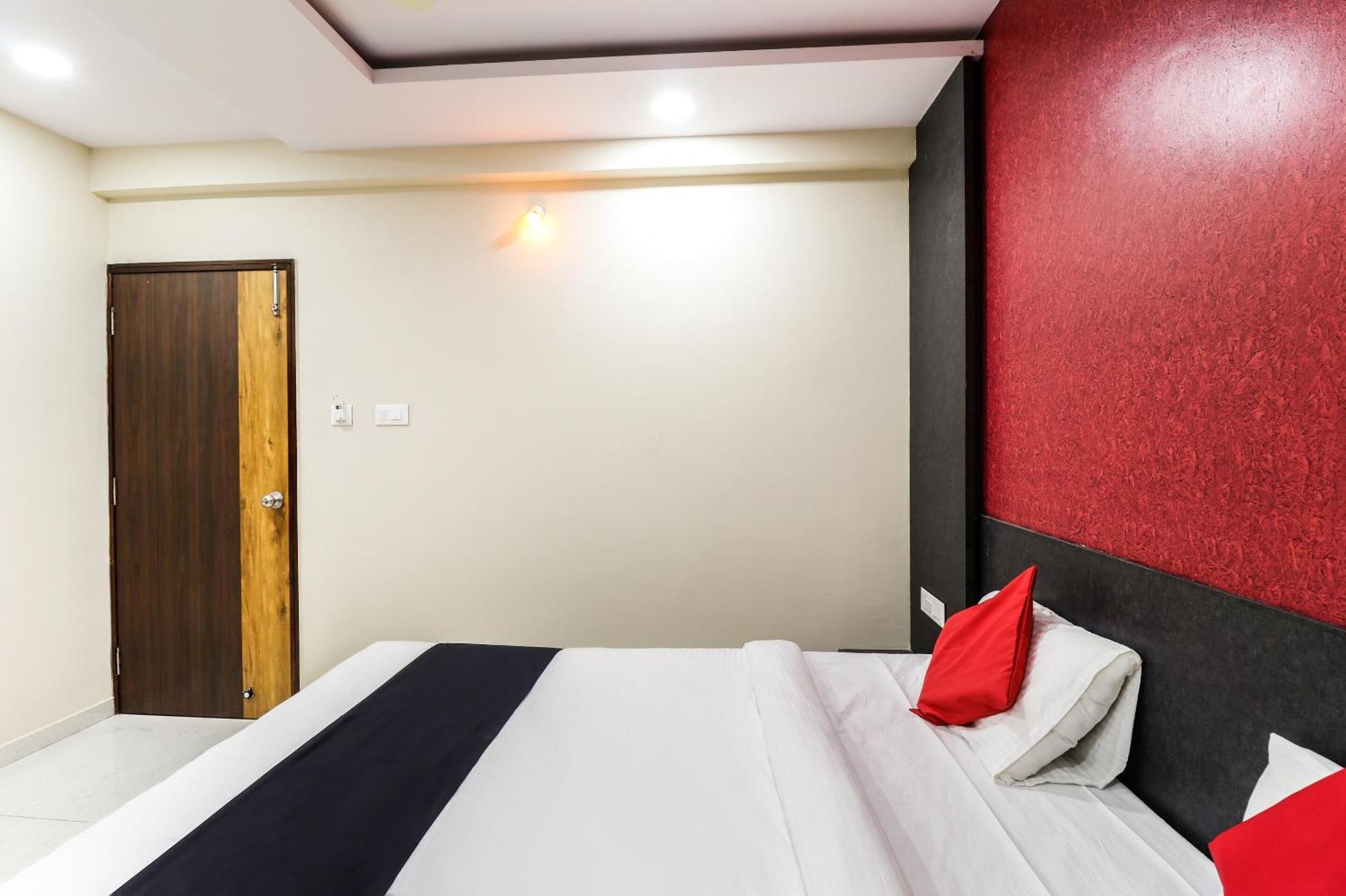 Hotel Capital O N R Residency Yelahanka Exteriér fotografie